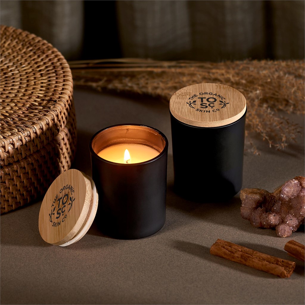 Rirakkusu Scented Candle